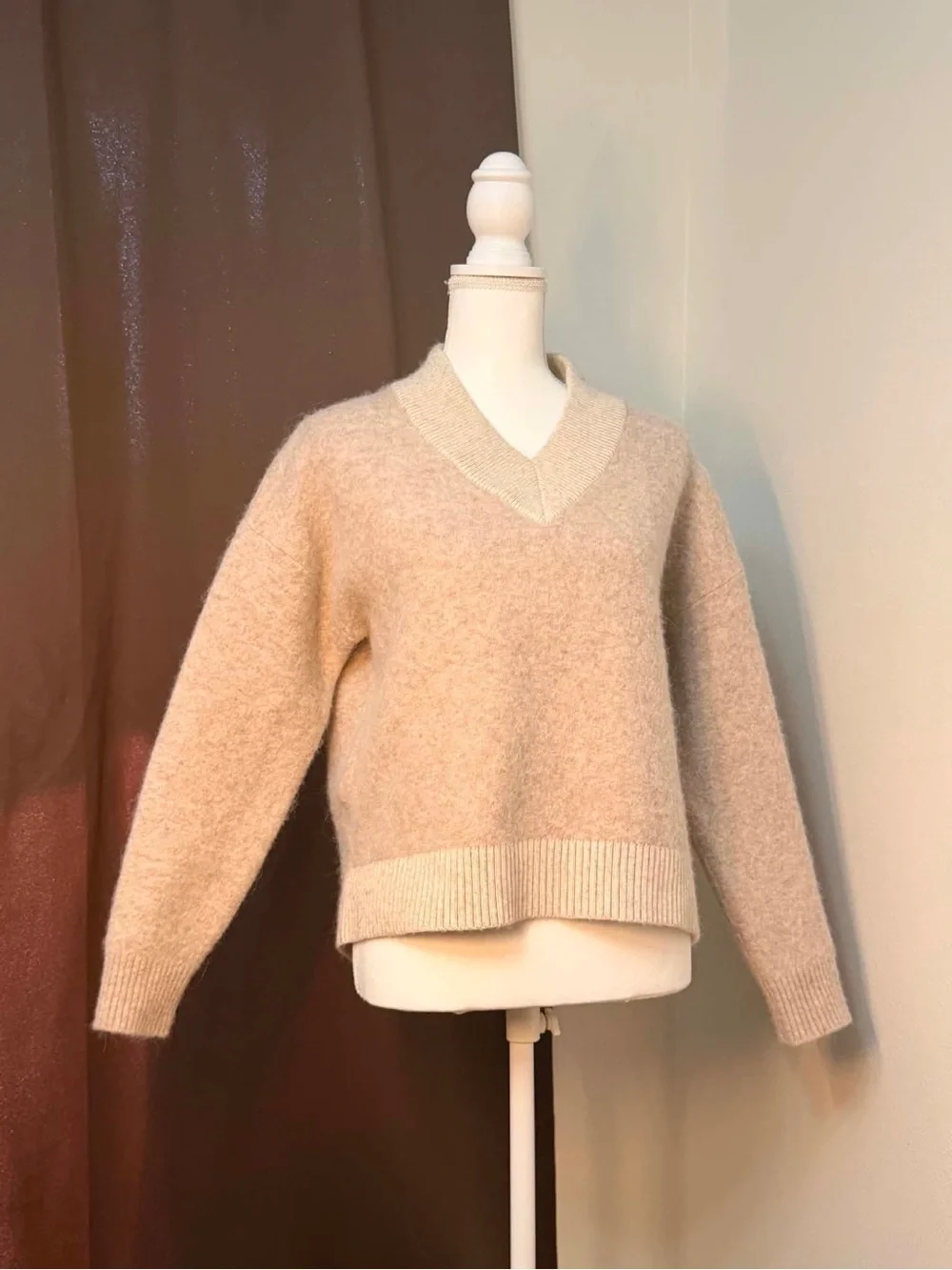 lululemon athletica Beige V-Neck Sweater